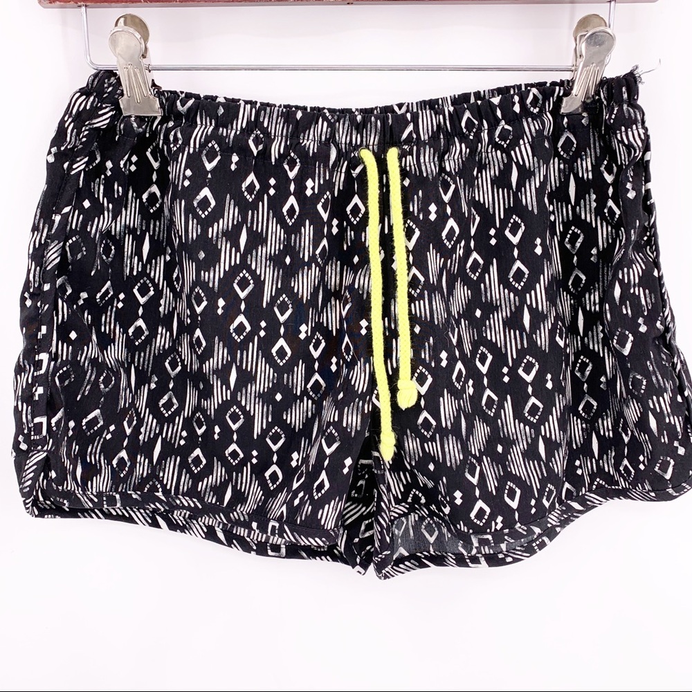 Cotton On black white drawstring shorts small